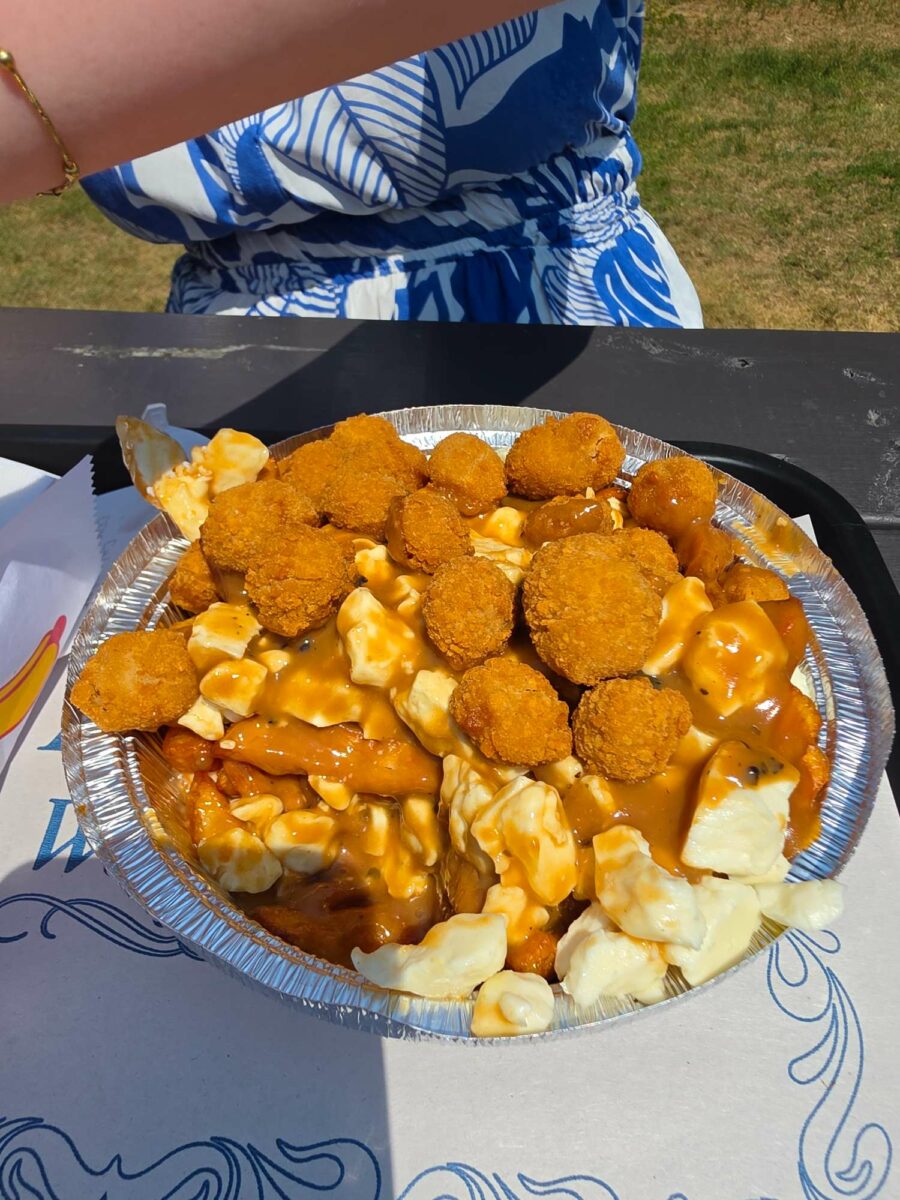 Poutine de Cantine Chez Ge - Photo prise par Alexandre Gauthier