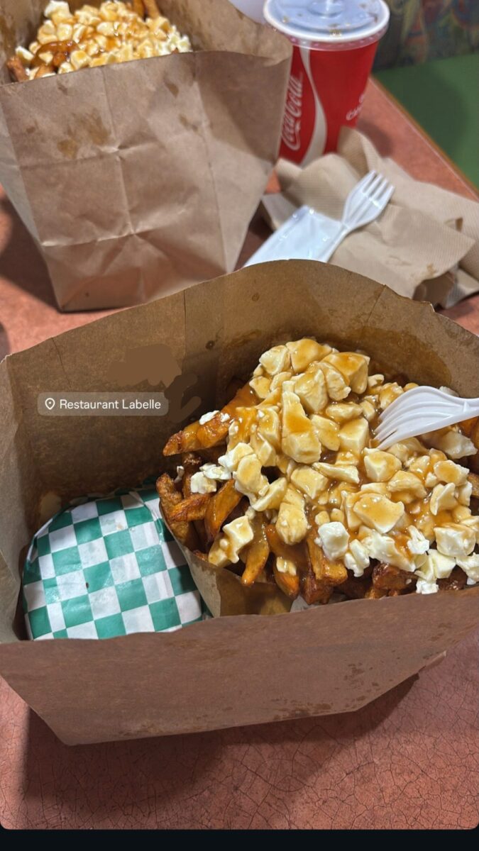 Poutine de Restaurant Labelle - Photo prise par Frédérique Tremblay