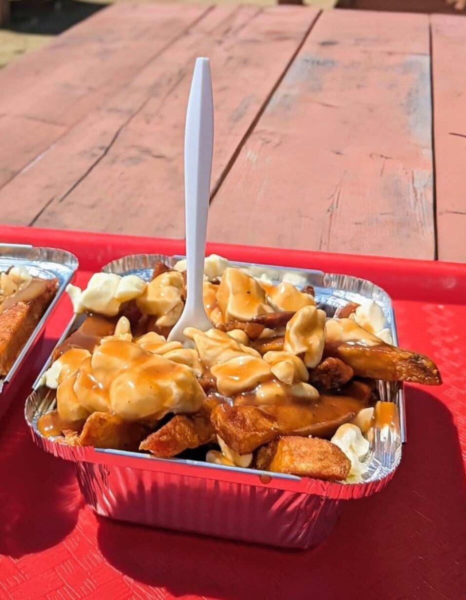 Poutine de Casse-Croûte la Florida route 138 - Photo prise par Mylène Moreau