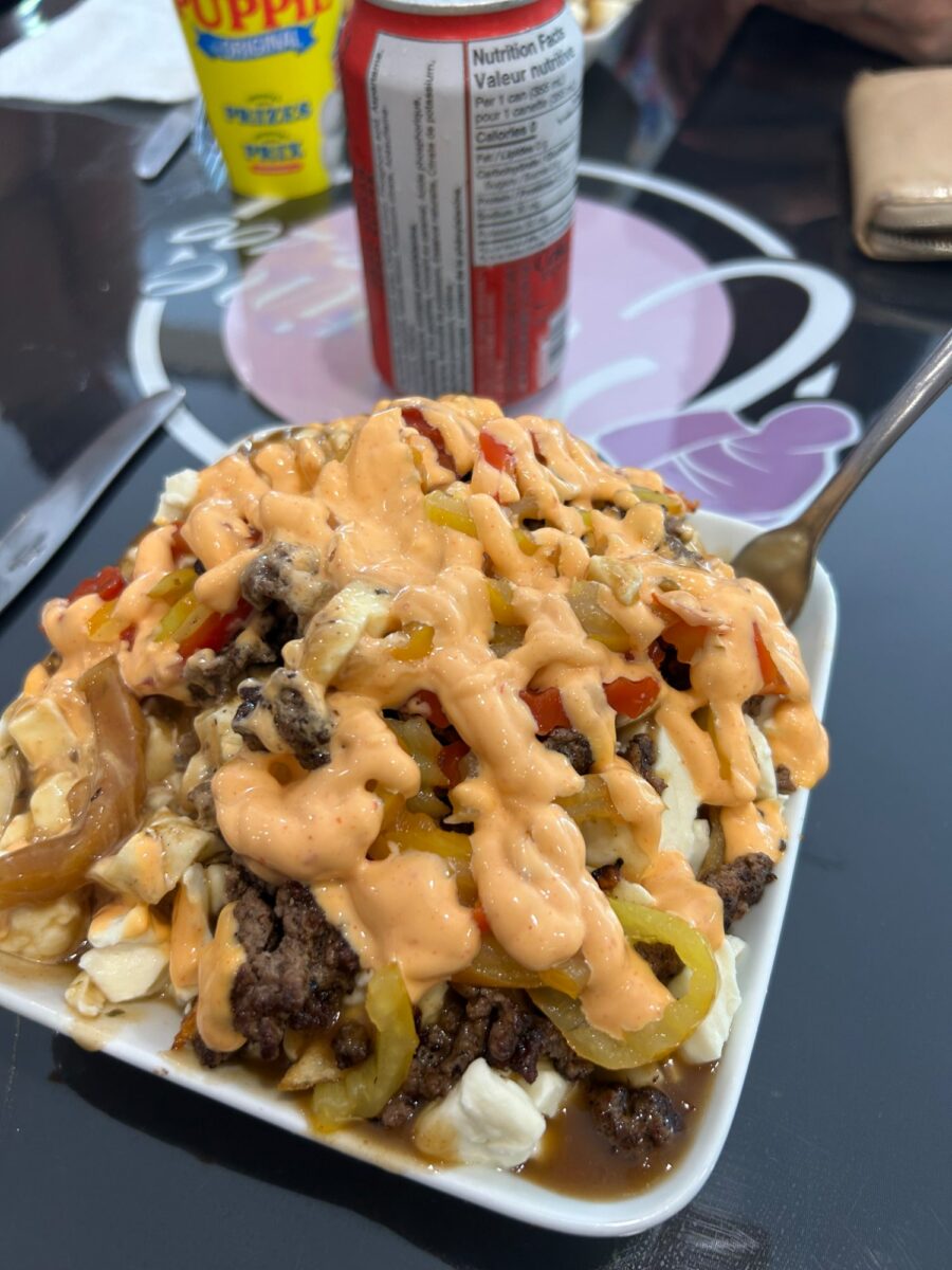 Poutine de Cantine BB-LOO - Photo prise par x Spritsy