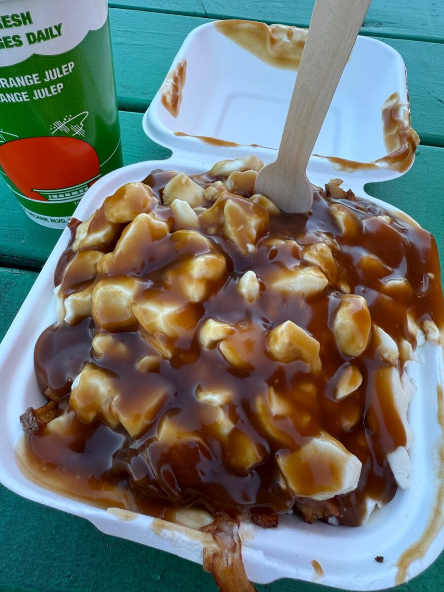 Poutine de Orange Julep - Photo prise par Yanick Barrette