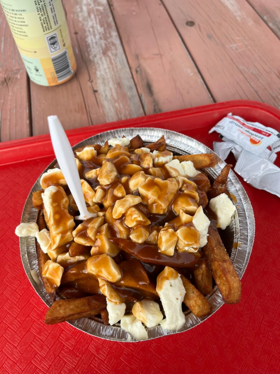 Poutine de Casse-Croûte la Florida route 138 - Photo prise par Stéphane Marcotte