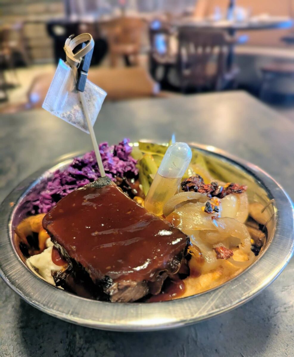 Poutine de Miyagi Bistro thai & Sushi - Photo prise par Mylène Moreau