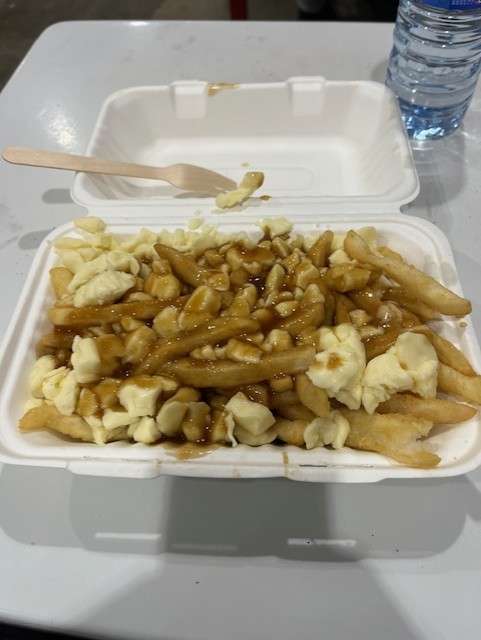 Poutine de Costco - Photo prise par Stéphane Marcotte