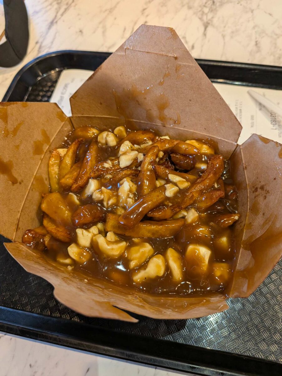 Poutine de Fromagerie la Pépite d&rsquo;Or Inc. - Photo prise par Jean-Philippe Leduc