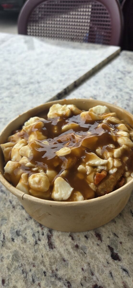Poutine de Casse-Croûte Chez Michelle - Photo prise par Sebastien Harvey