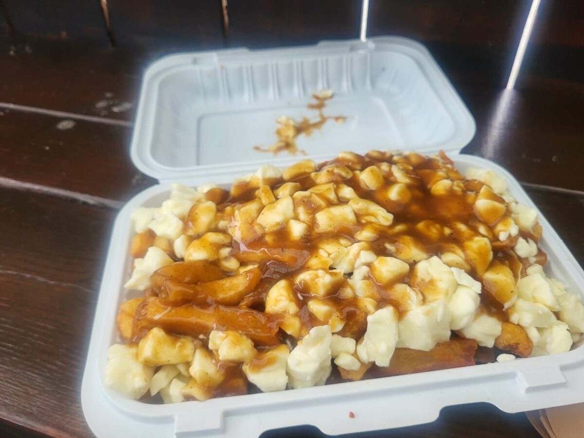 Poutine de Cantine du Chenal - Photo prise par Danik Payette