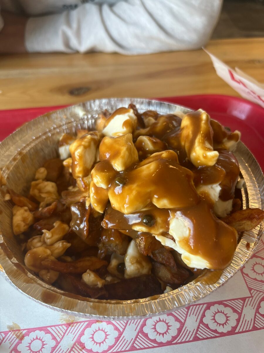 Poutine de Casse-Croûte La Grondinoise - Photo prise par Marie Josee Leblanc