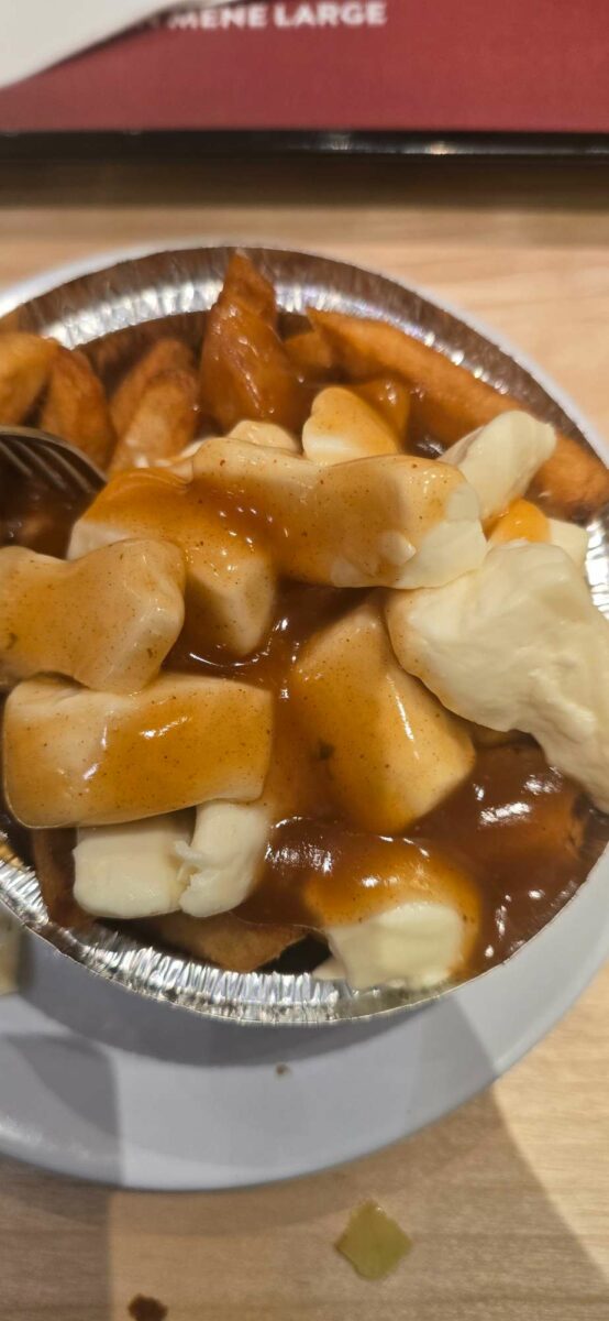 Poutine de Fromagerie Victoria - Photo prise par tommy Genereux