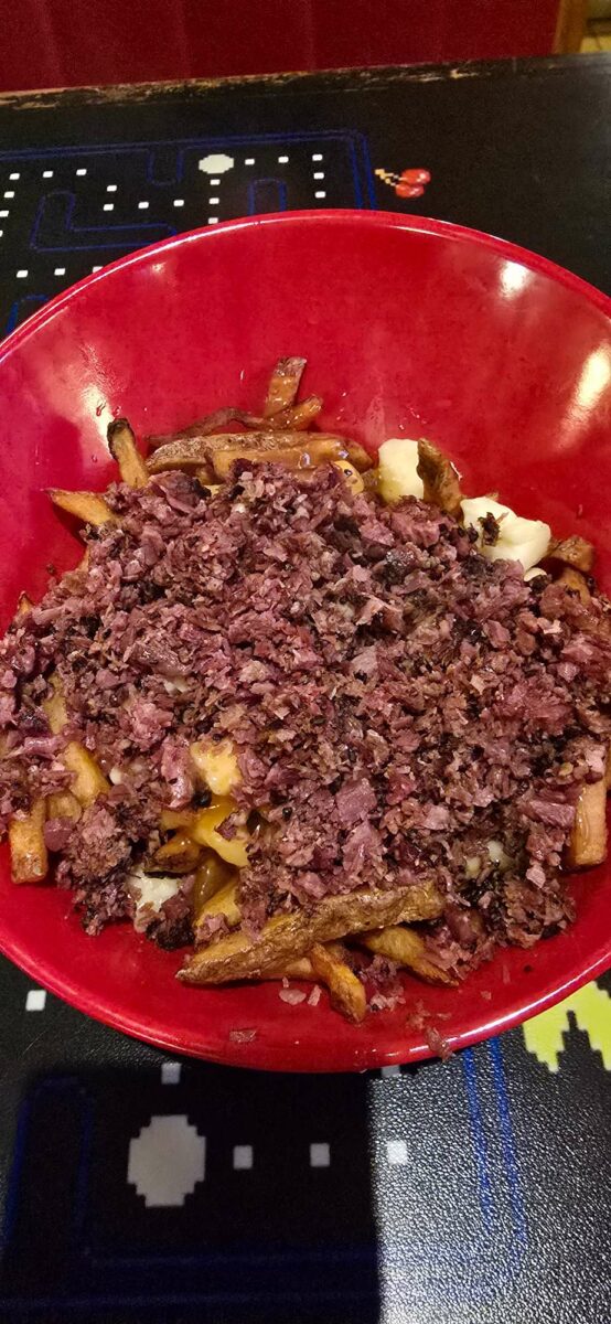 Poutine de Dunn&rsquo;s Famous - Photo prise par P “Parzoufoodie”