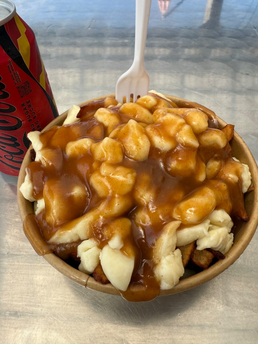 Poutine de La Fringale Casse-croûte et Crèmerie - Photo prise par Yanick Barrette