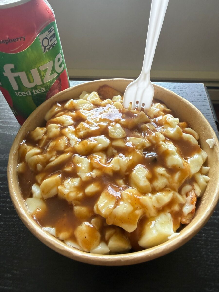 Poutine de La Sacrée Gourmande inc. - Photo prise par Yanick Barrette
